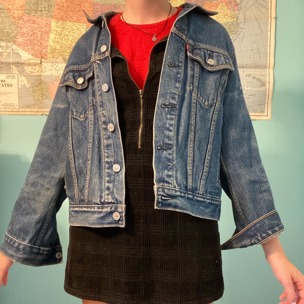 Levi medium washed denim jacket
